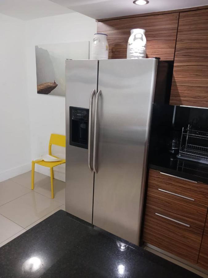 Coconut Grove Green Day'S Apartment Miami Bagian luar foto