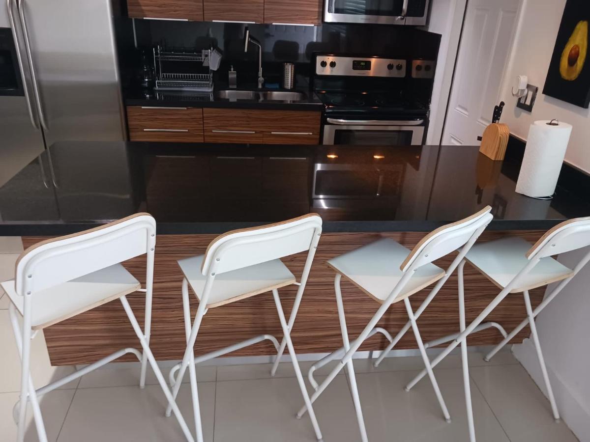 Coconut Grove Green Day'S Apartment Miami Bagian luar foto